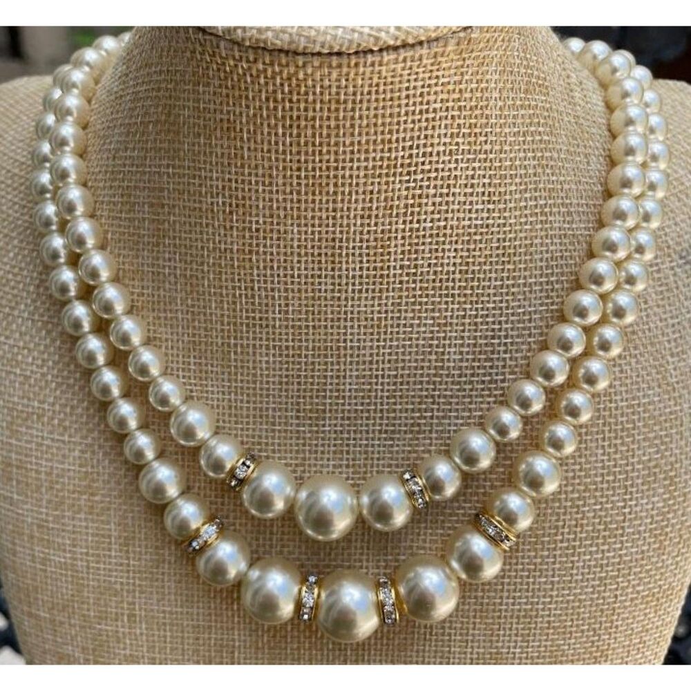 Vintage Double Strand Graduated faux Pearl Gold Tone Necklace